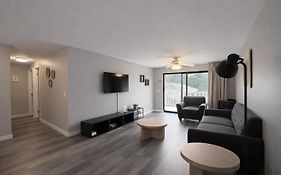 Friday Harbor Suites